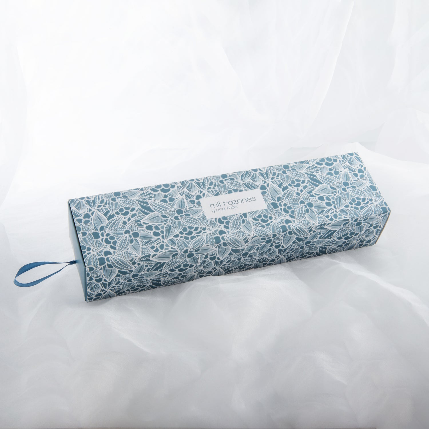 Caja surtida con 3 chocolates personalizada